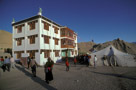 Mots cles: , Description: Lamdon School, Leh, Date: February 24, 2007, Heure: 22:20, Camera: Nikon Nikon COOLSCAN IV ED, Exposition: , Focale: , Objectif: , Sensibilite: , Nom de fichier: 079_B29, GPS: , Etoiles: , Copyrights: VVK 2012, Lamdon School, Leh